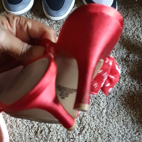 Vtg Retro Impo Red Polda Dot Bow Heels sz 8 - Picture 4 of 6